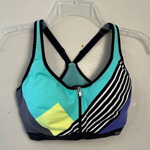 Victorias Secret Sport High Impact Sports Bra
Size 34DD